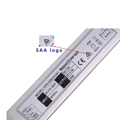 Driver de LED Slimline certificado SAA 12 V 30 W à prova d'água de tensão constante IP67