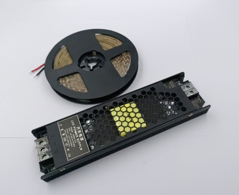 motorista For Strip Light do diodo emissor de luz da fonte de alimentação 100W da luz do diodo emissor de luz 24V Constant Voltage
