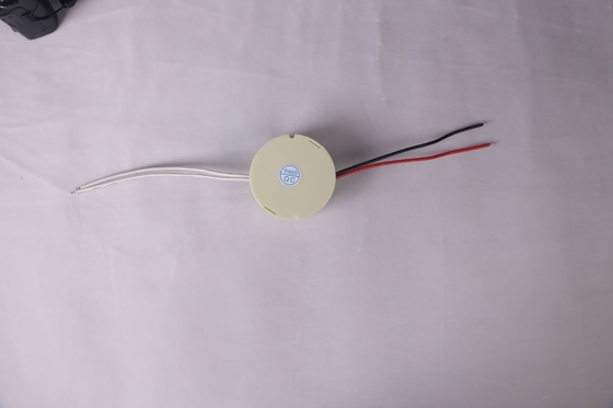 Fonte de alimentação plástica redonda do motorista 12V 15W do diodo emissor de luz do caso IP20 para a luz de tira
