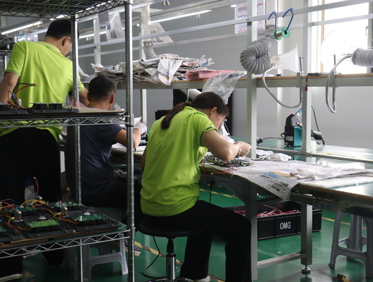 Gerador solar que carrega watts alternativo dos poderes de emergência portáteis da central elétrica 672Wh 600