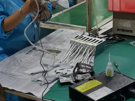 Diodo emissor de luz elétrico do TRIAC que escurece o motorista 220V a 24V 42V 20W IP67 28W