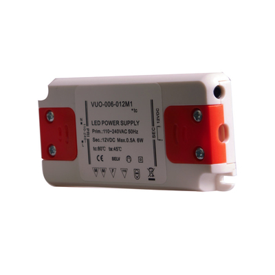 SAA motorista ultra fino à prova de chama Ultralight Single Output do diodo emissor de luz de 6 watts