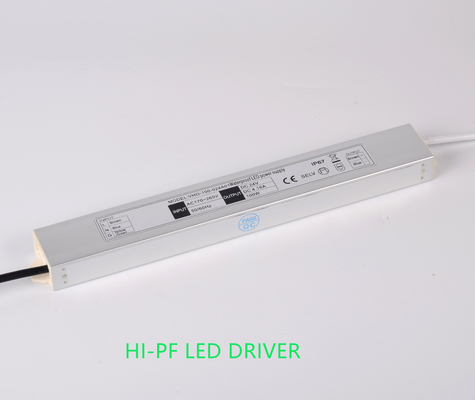 Motorista exterior IP67 100W impermeável do diodo emissor de luz da compatibilidade eletrónica Constant Voltage
