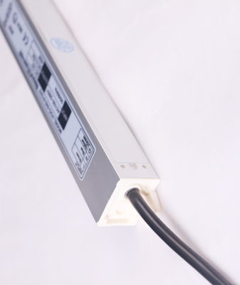 50/60Hz motorista 24V do diodo emissor de luz da compatibilidade eletrónica Constant Voltage para a iluminação da arquitetura