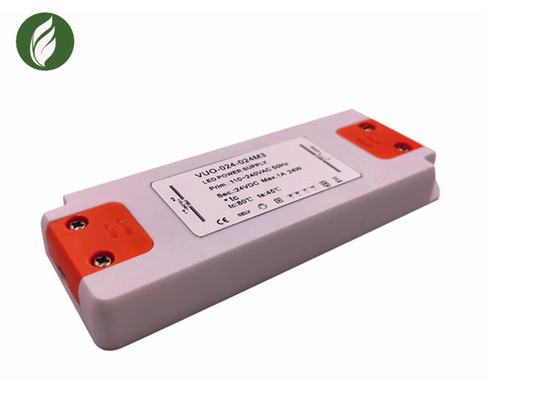 Motorista ultra fino de pouco peso Plastic Multifunctional do diodo emissor de luz IP20