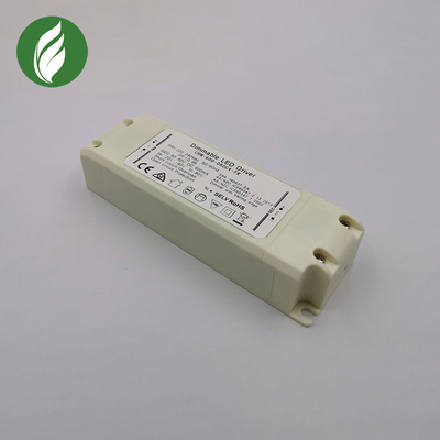 Motorista plástico 30-48W do diodo emissor de luz de Dimmable do trabalho do TRIAC para a luz linear