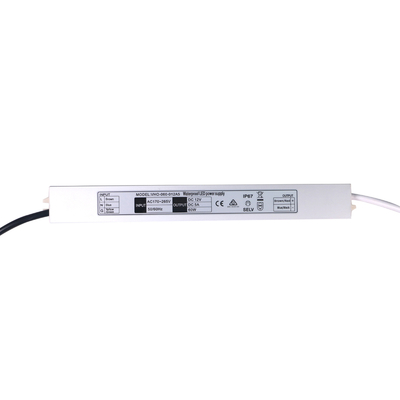 Condutor LED à prova d'água com frequência 50/60Hz e eficiência 85%